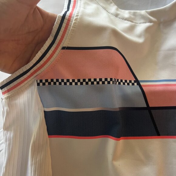 K-Swiss womens Fall endgame tank, Lucky in Love, Size Large - Picture 5 of 8